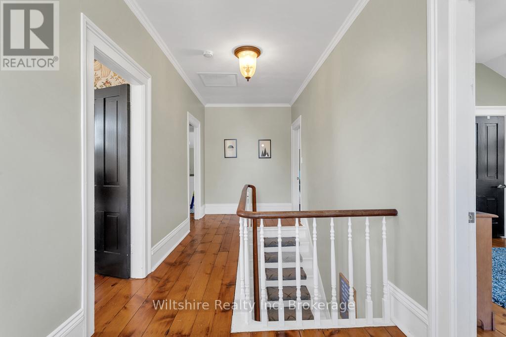 64 South Street W, Aylmer, Ontario  N5H 1R1 - Photo 26 - X12108177