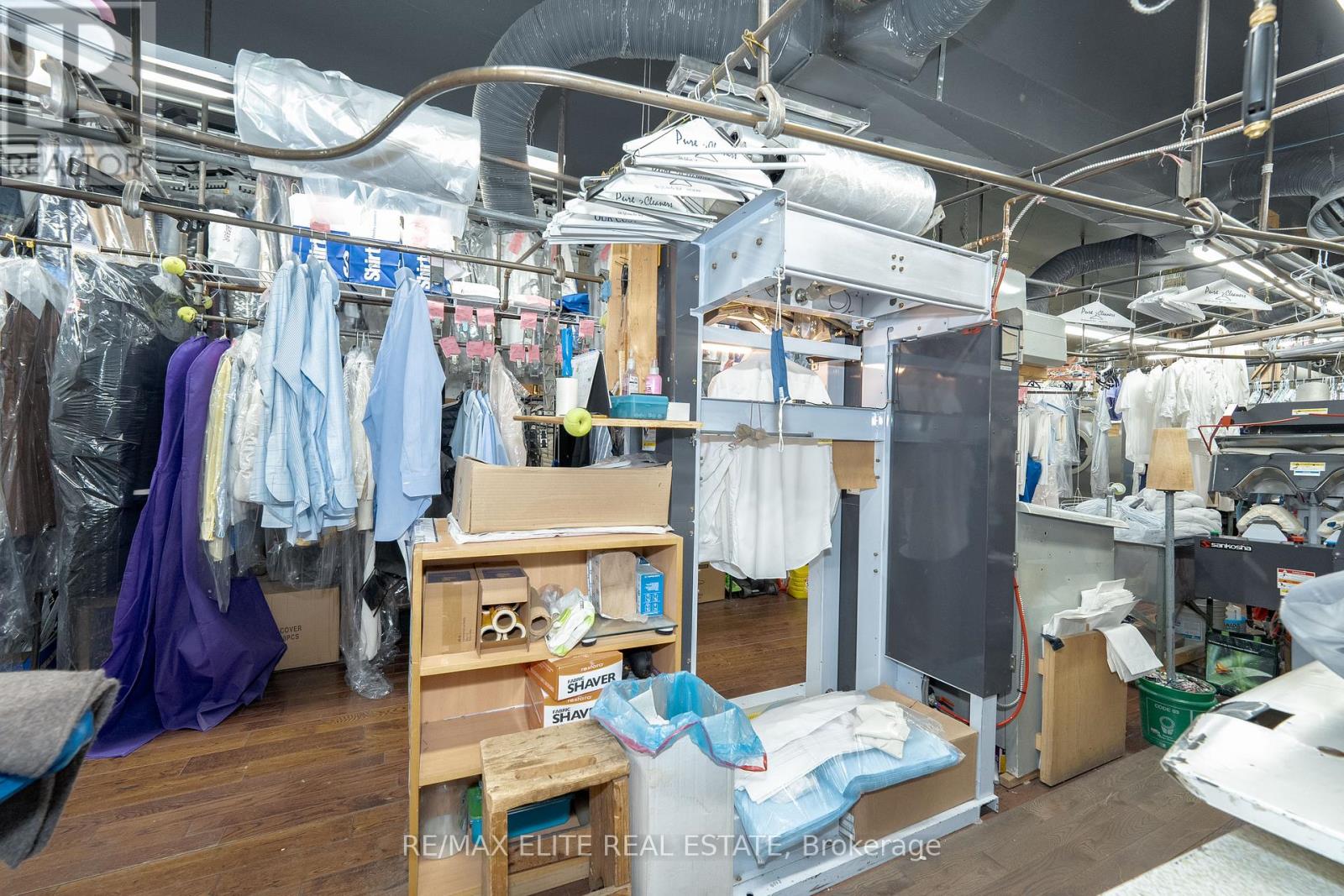 544 Eglinton Avenue W, Toronto, Ontario  M5N 1B4 - Photo 18 - C12115973