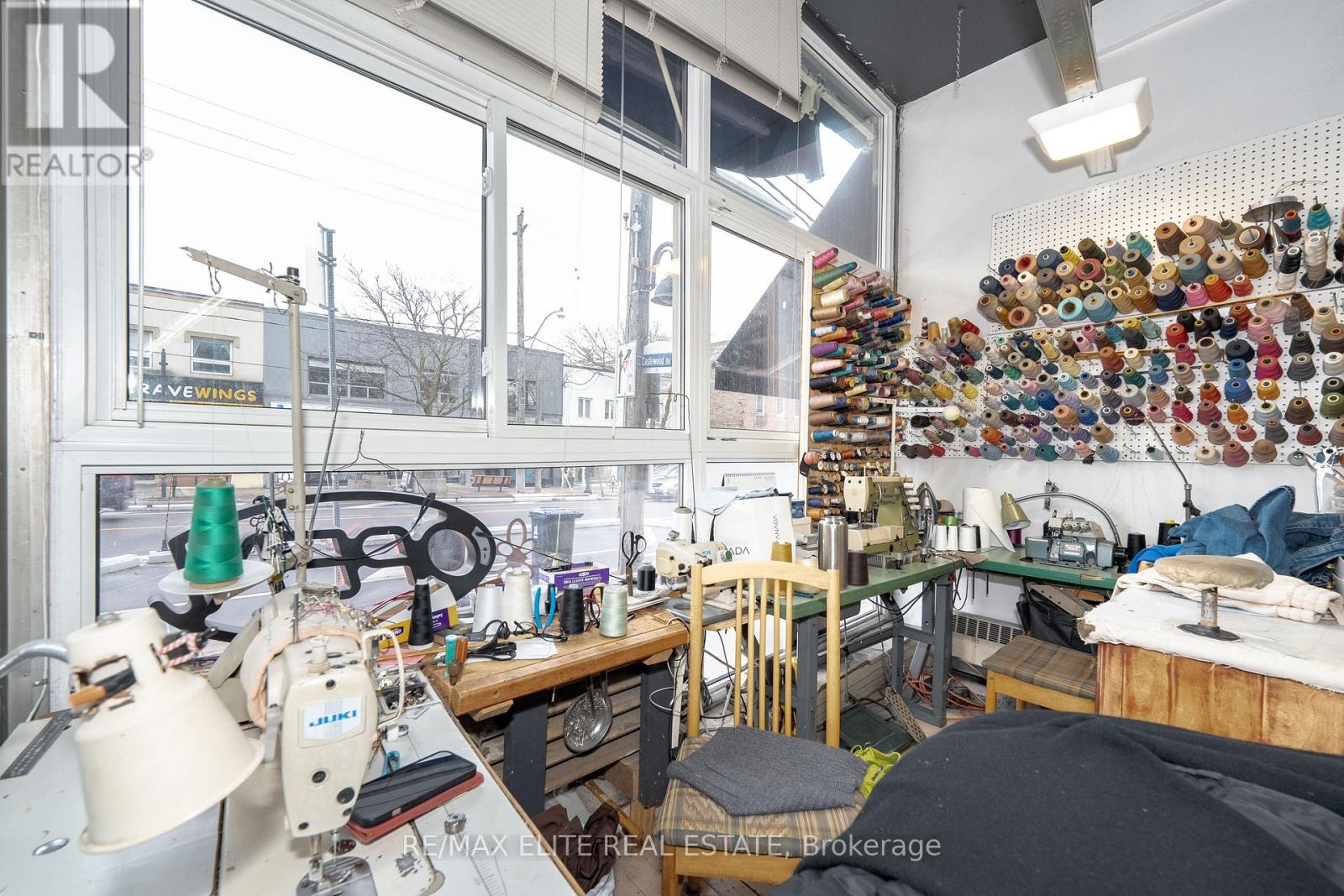 544 Eglinton Avenue W, Toronto, Ontario  M5N 1B4 - Photo 4 - C12115973