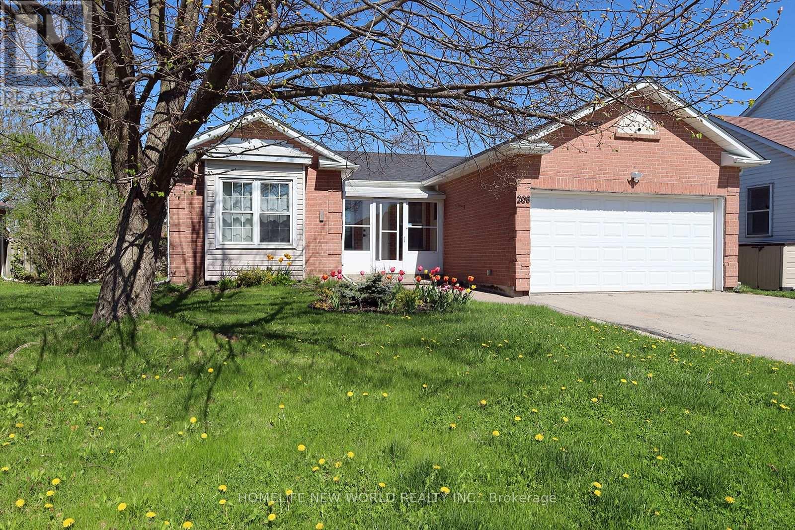 208 ELGIN STREET, Kawartha Lakes, Ontario