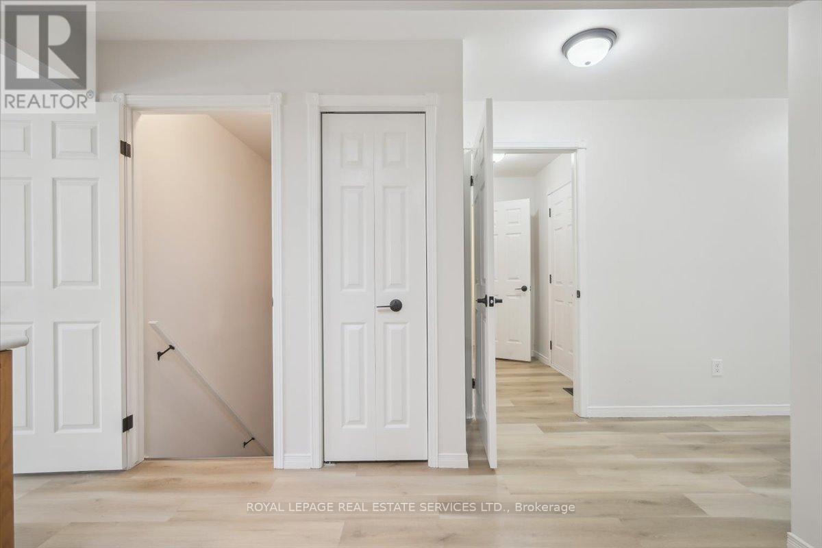 18 - 29 Garden Drive, West Lincoln (Smithville), Ontario  L0R 2A0 - Photo 10 - X12146690