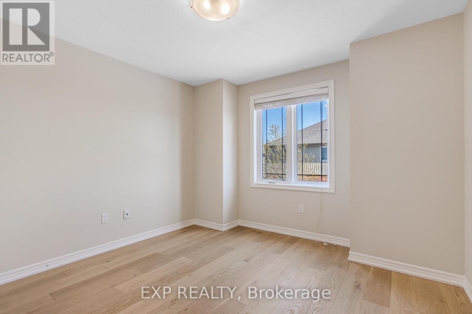 25 - 380 Lake Street, Grimsby, Ontario  L3M 0E8 - Photo 20 - X12146698