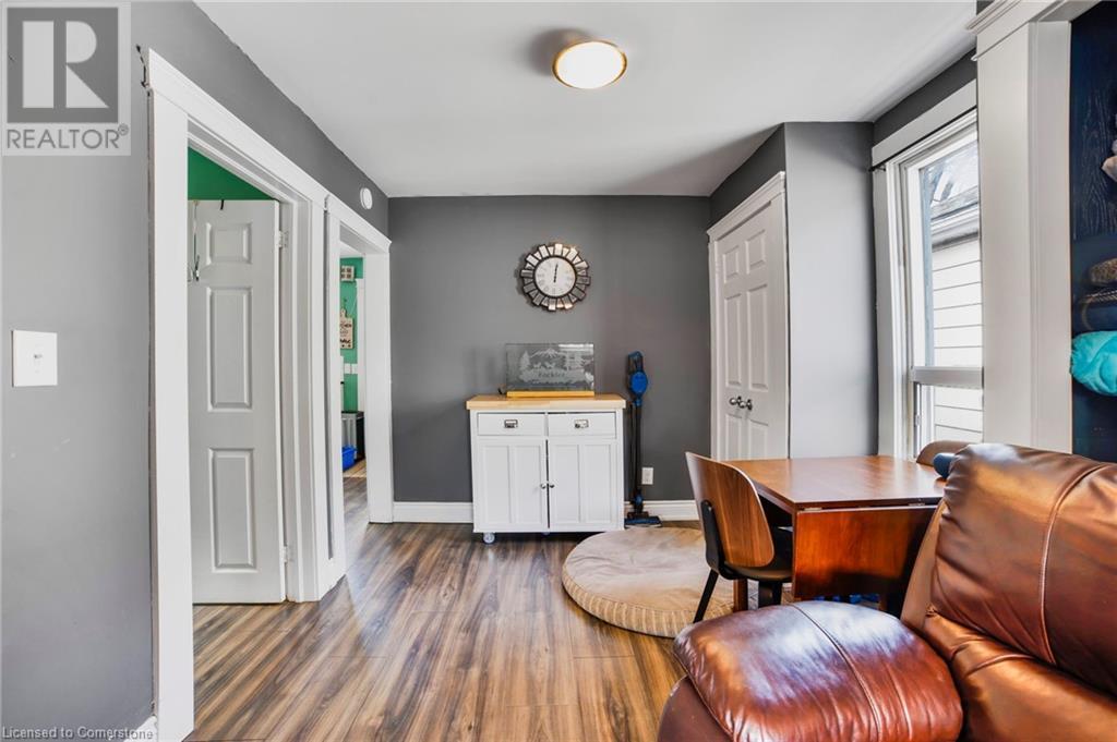 14 East 31st Street, Hamilton, Ontario  L8V 3N7 - Photo 12 - 40728625