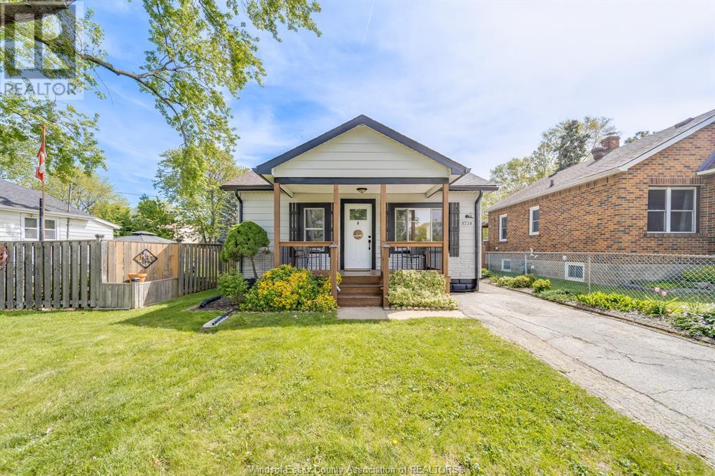 MLS# 25012086: 1738 NORMAN ROAD, Windsor, Canada