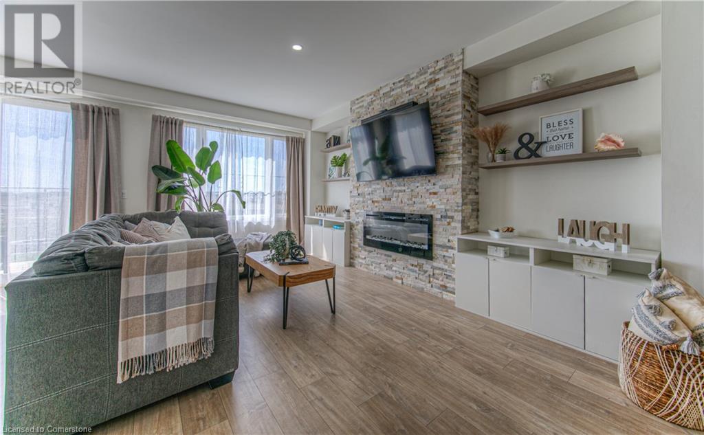 Property at 14 MILDRED GILLIES Street image 4