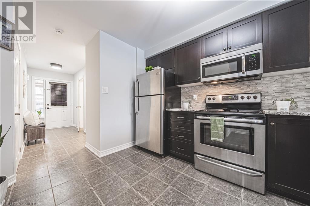 10 Pumpkin Pass Unit# 32, Binbrook, Ontario  L0R 1C0 - Photo 10 - 40728446