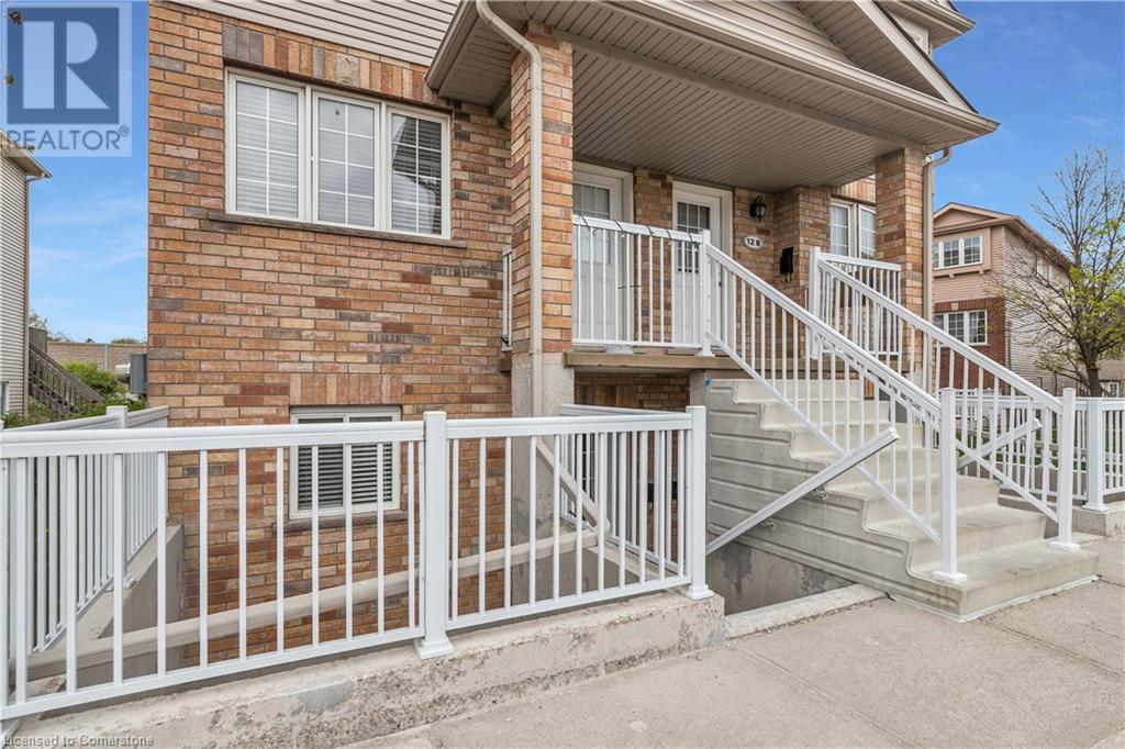 50 Howe Drive Unit# 12c, Kitchener, Ontario  N2E 0A3 - Photo 2 - 40727615