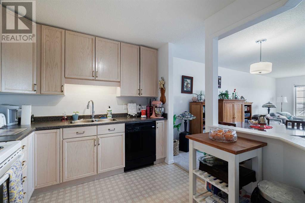 1315, 1000 Sienna Park Green Sw, Calgary, Alberta  T3H 3N7 - Photo 17 - A2219438
