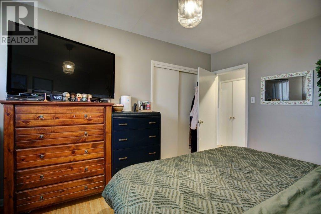 203 43 Avenue Sw, Calgary, Alberta  T2S 1B1 - Photo 9 - A2215051