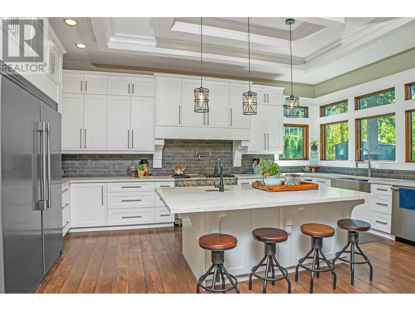 315 Canyon Street, Creston, British Columbia  V0B 1G3 - Photo 5 - 10346861