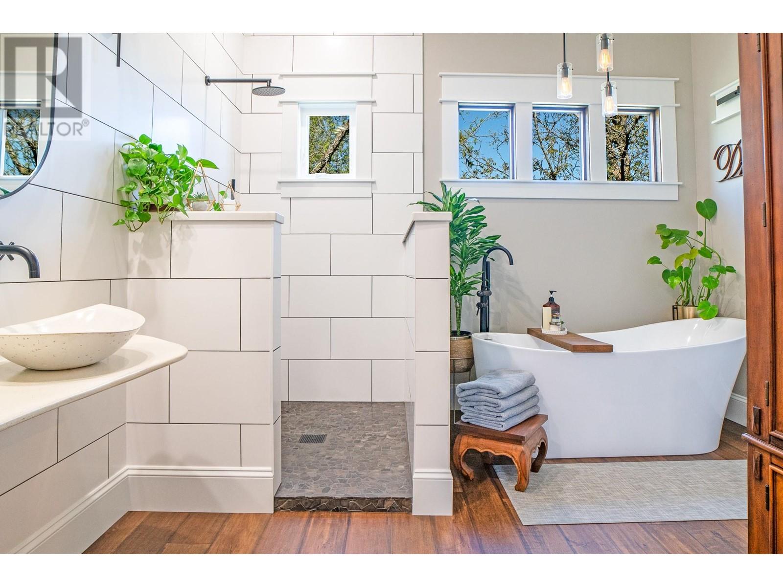 315 Canyon Street, Creston, British Columbia  V0B 1G3 - Photo 20 - 10346861