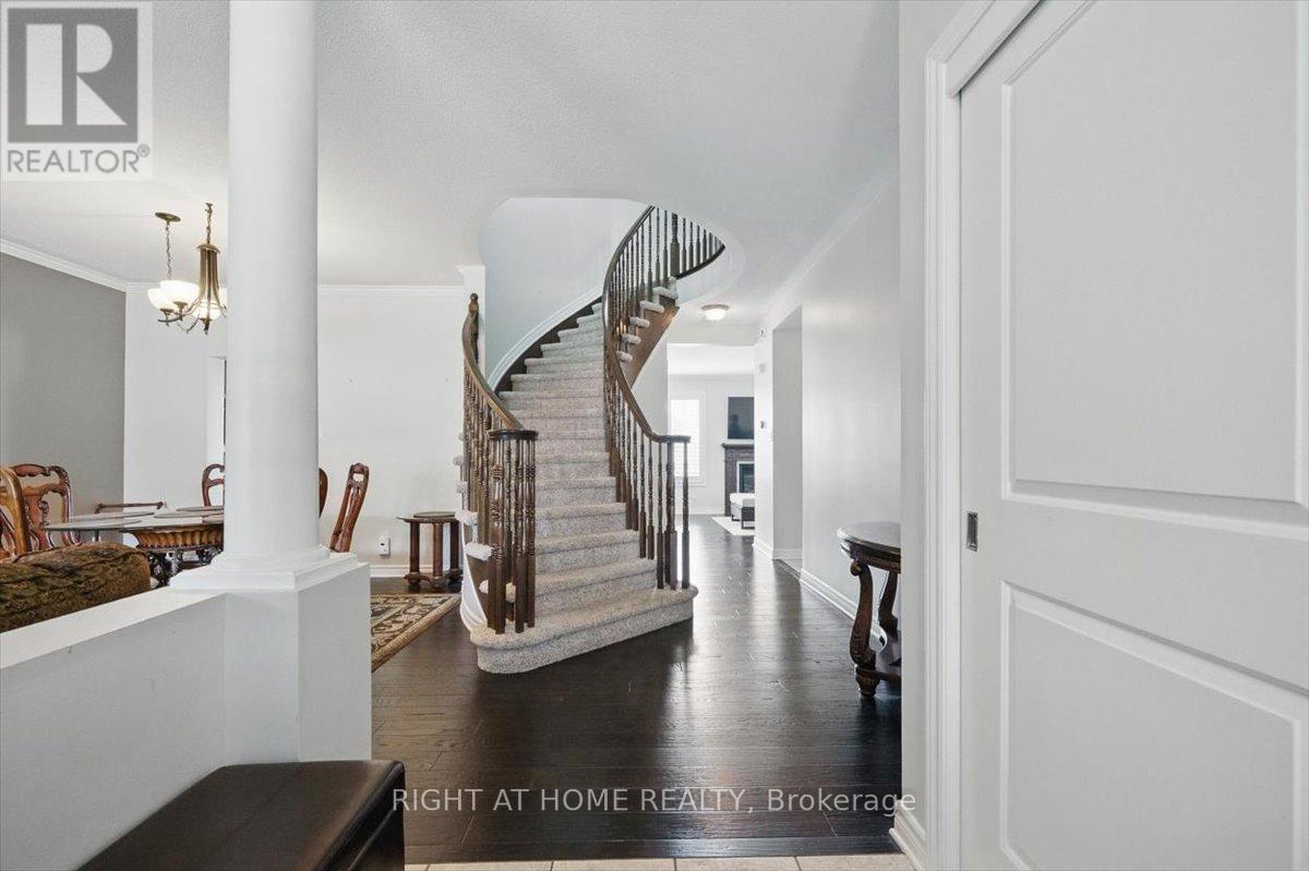Property at 228 WILDCLIFF WAY image 3