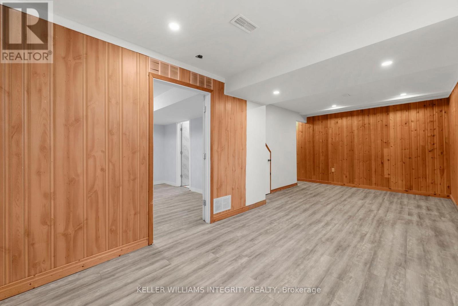 44 Poole Creek Crescent, Ottawa, Ontario  K2S 1T7 - Photo 24 - X12147211
