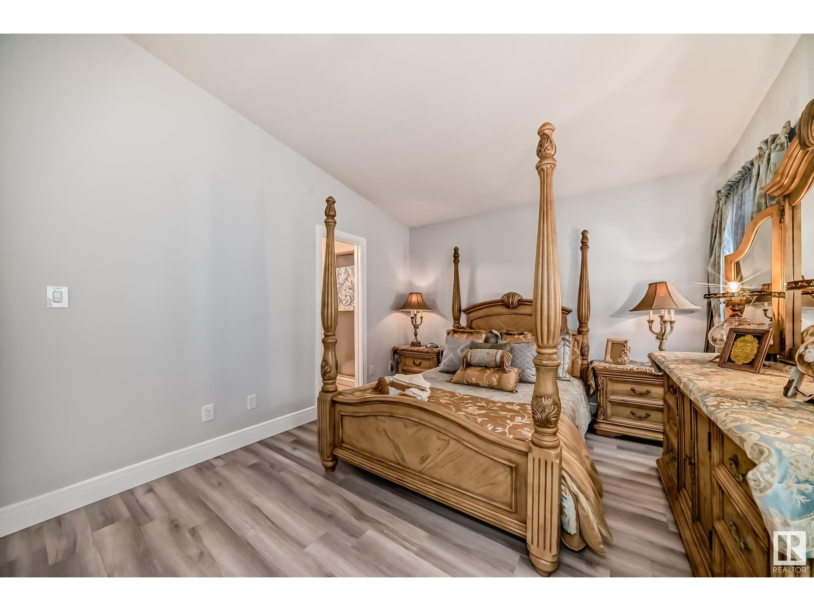 10735 Beaumaris Rd Nw, Edmonton, Alberta  T5X 5P1 - Photo 15 - E4419647