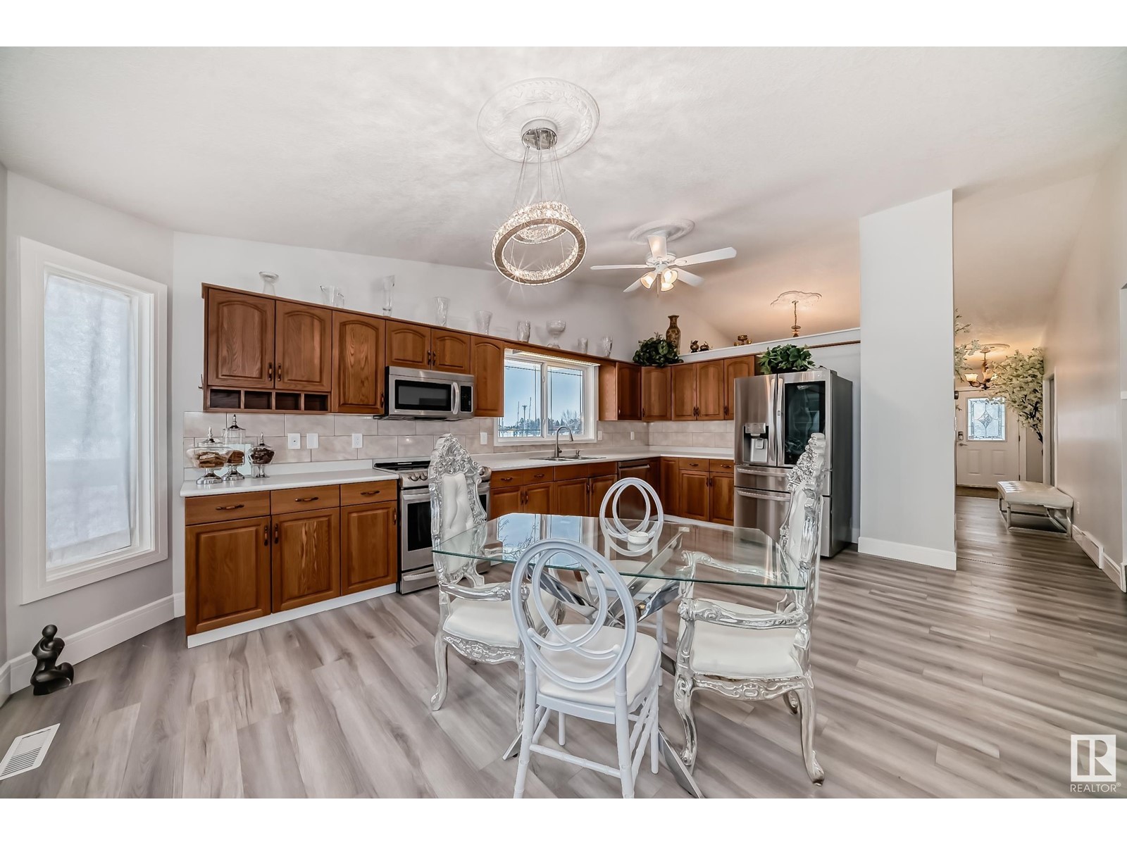 10735 Beaumaris Rd Nw, Edmonton, Alberta  T5X 5P1 - Photo 5 - E4419647