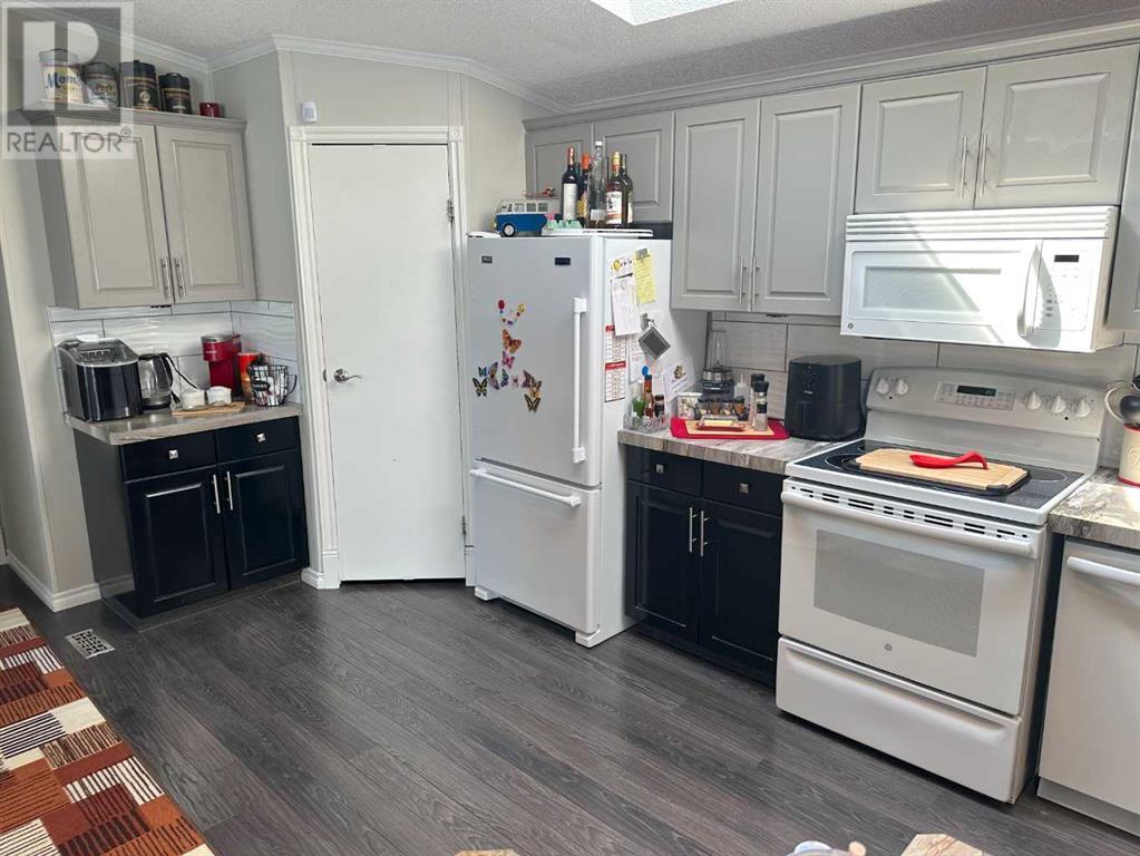 Property at 2341 Danielle Drive image 3