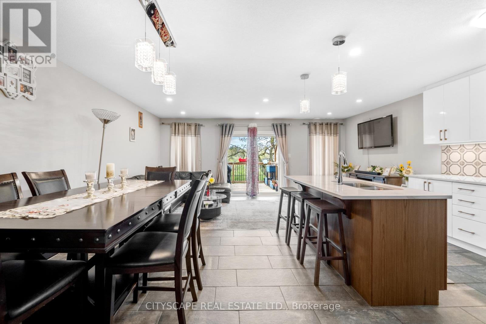 20 - 135 Hardcastle Drive W, Cambridge, Ontario  N1S 0B6 - Photo 10 - X12105697