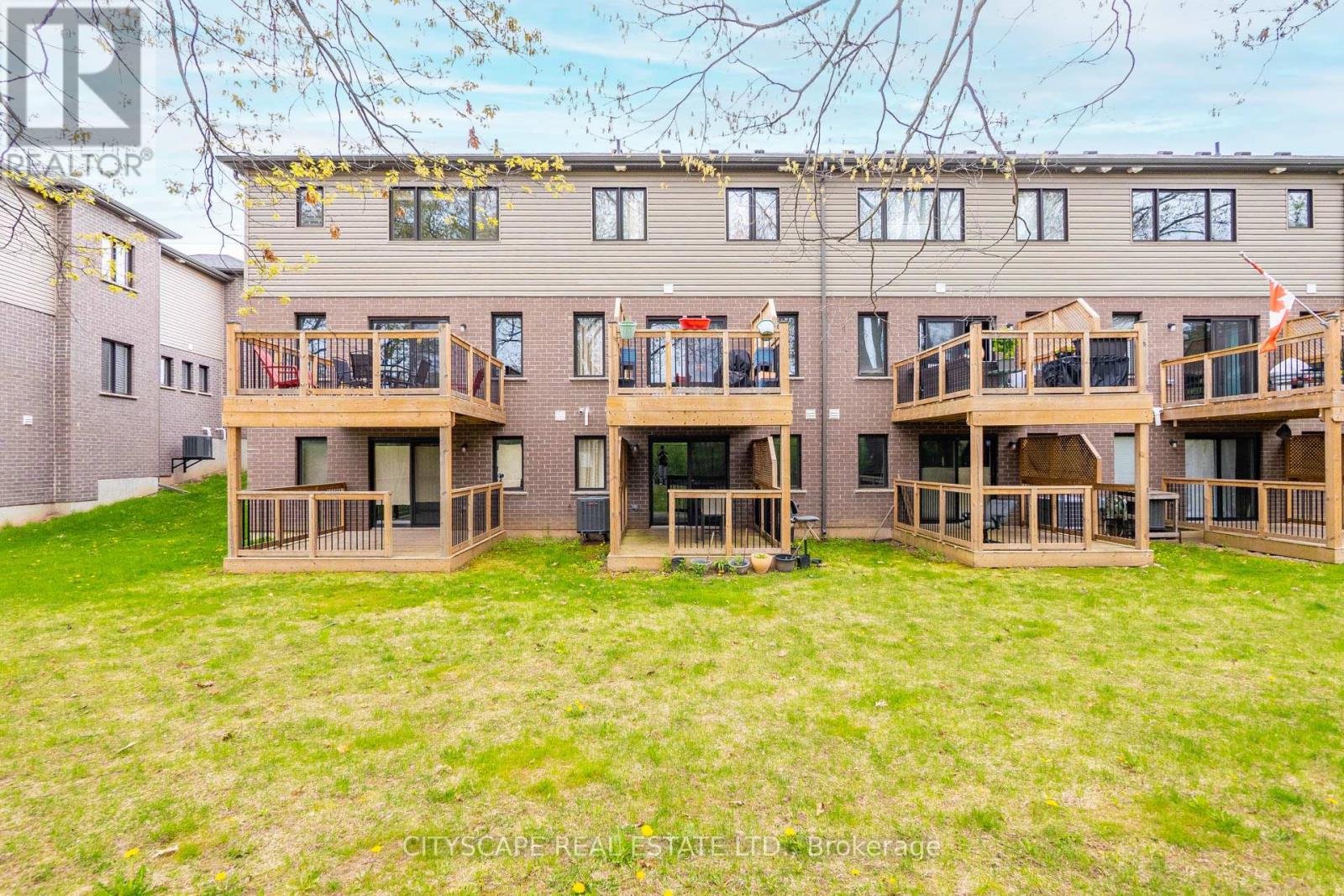 20 - 135 Hardcastle Drive W, Cambridge, Ontario  N1S 0B6 - Photo 50 - X12105697