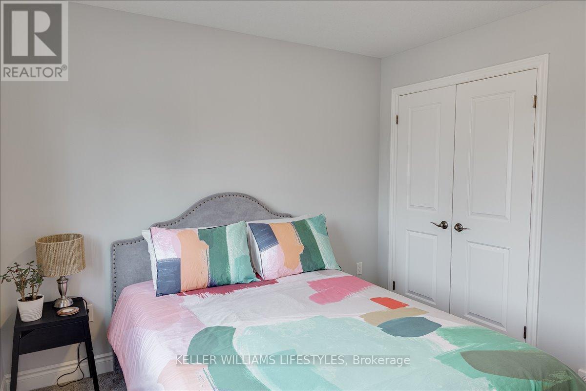 100 Gilmour Drive, Lucan Biddulph, Ontario  N0M 2J0 - Photo 27 - X12147215