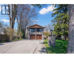 300 TAYLOR ROAD, Toronto, Ontario