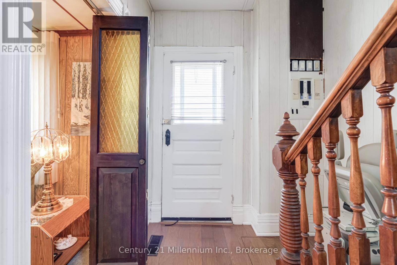 14 Lorne Avenue, Collingwood, Ontario L9Y 2B6 - Photo 8 - S12147137
