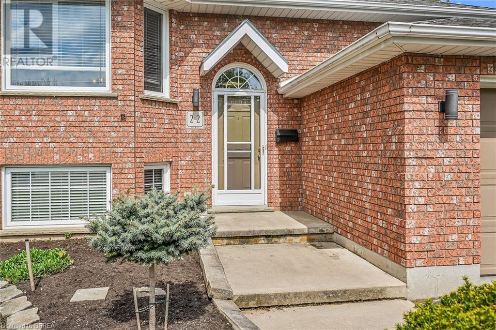 22 Passmore Court, Brantford, Ontario  N3S 7V3 - Photo 3 - 40723948