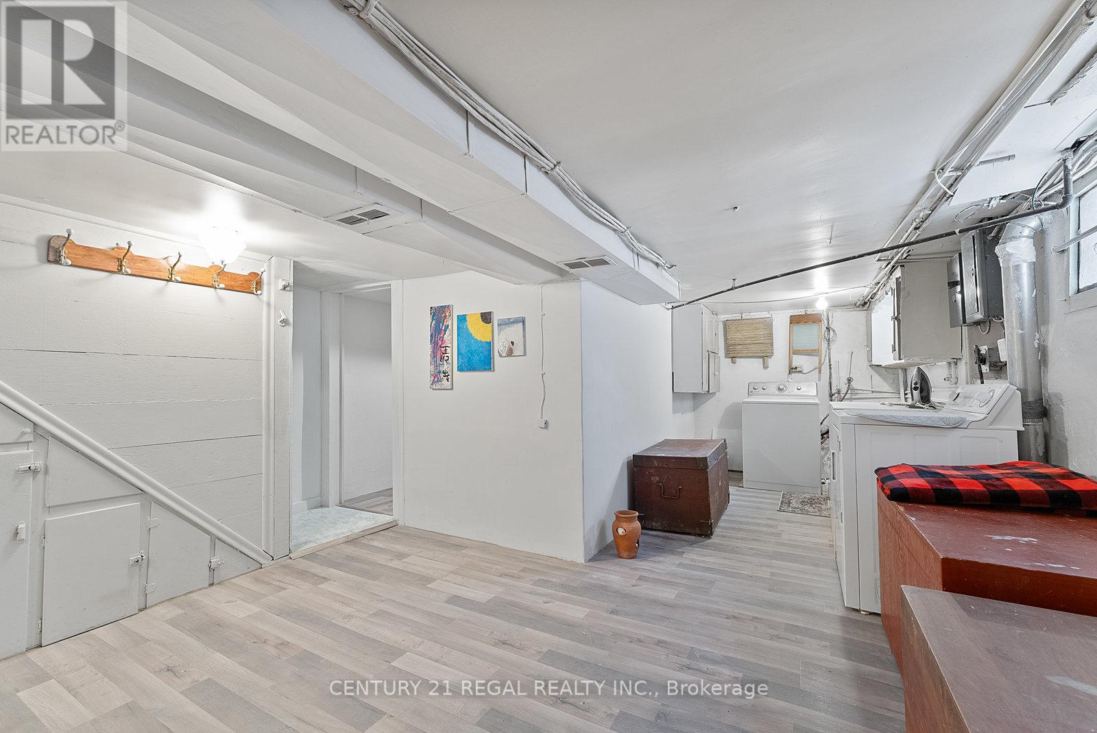 246 Westlake Avenue, Toronto (Woodbine-Lumsden), Ontario  M4C 4T2 - Photo 32 - E12146979