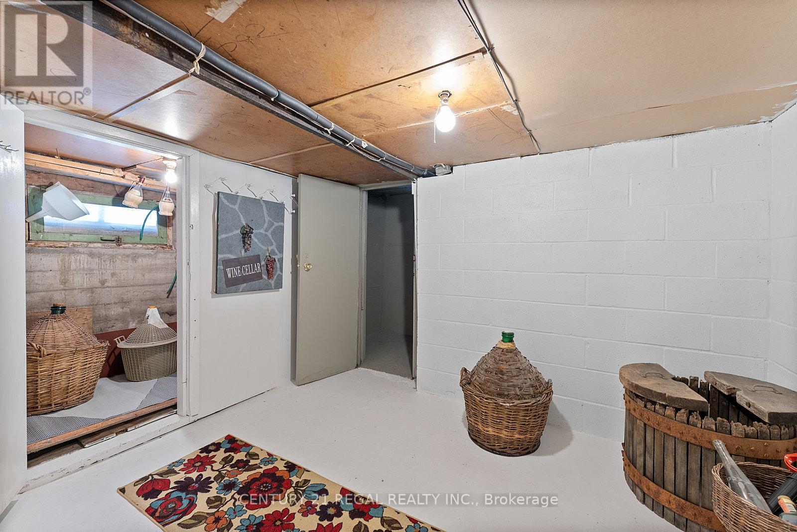 246 Westlake Avenue, Toronto (Woodbine-Lumsden), Ontario  M4C 4T2 - Photo 33 - E12146979