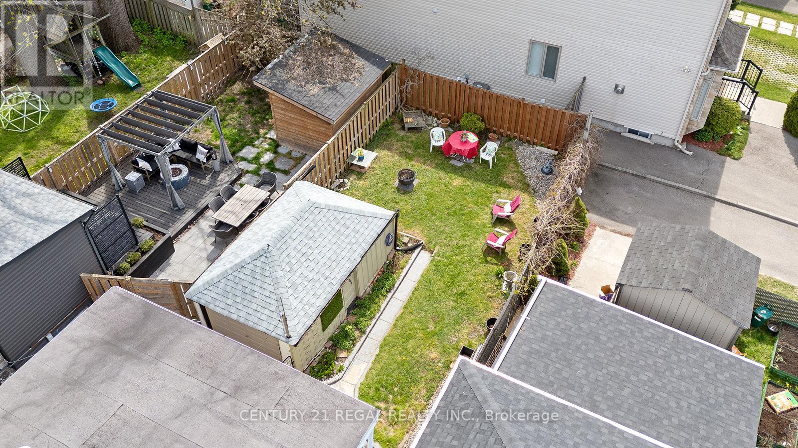 246 Westlake Avenue, Toronto (Woodbine-Lumsden), Ontario  M4C 4T2 - Photo 44 - E12146979