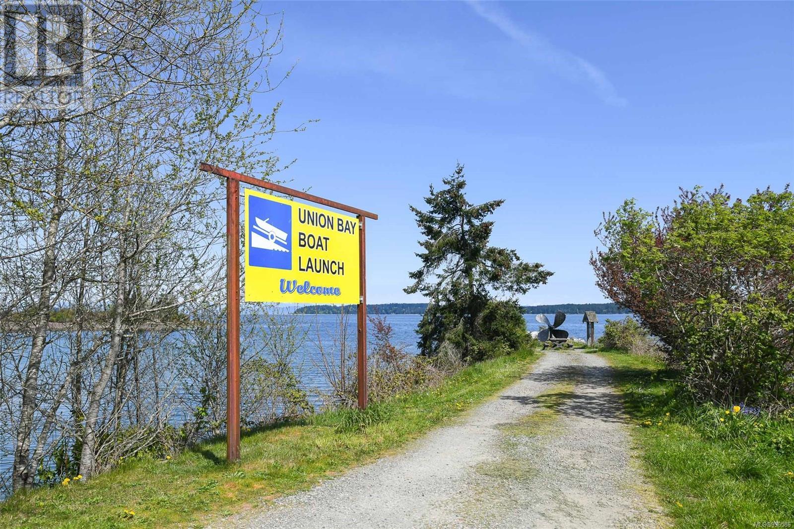 5693 Island Hwy S, Union Bay, British Columbia  V0R 3B0 - Photo 50 - 996586