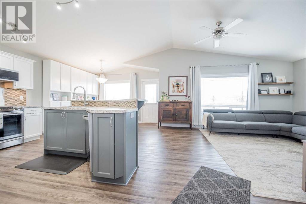 Property at 55 Pinnacle Way image 3