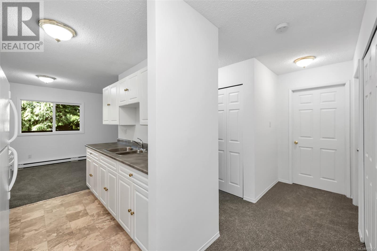 207 909 Pembroke St, Victoria, British Columbia  V8T 4Z5 - Photo 6 - 995564