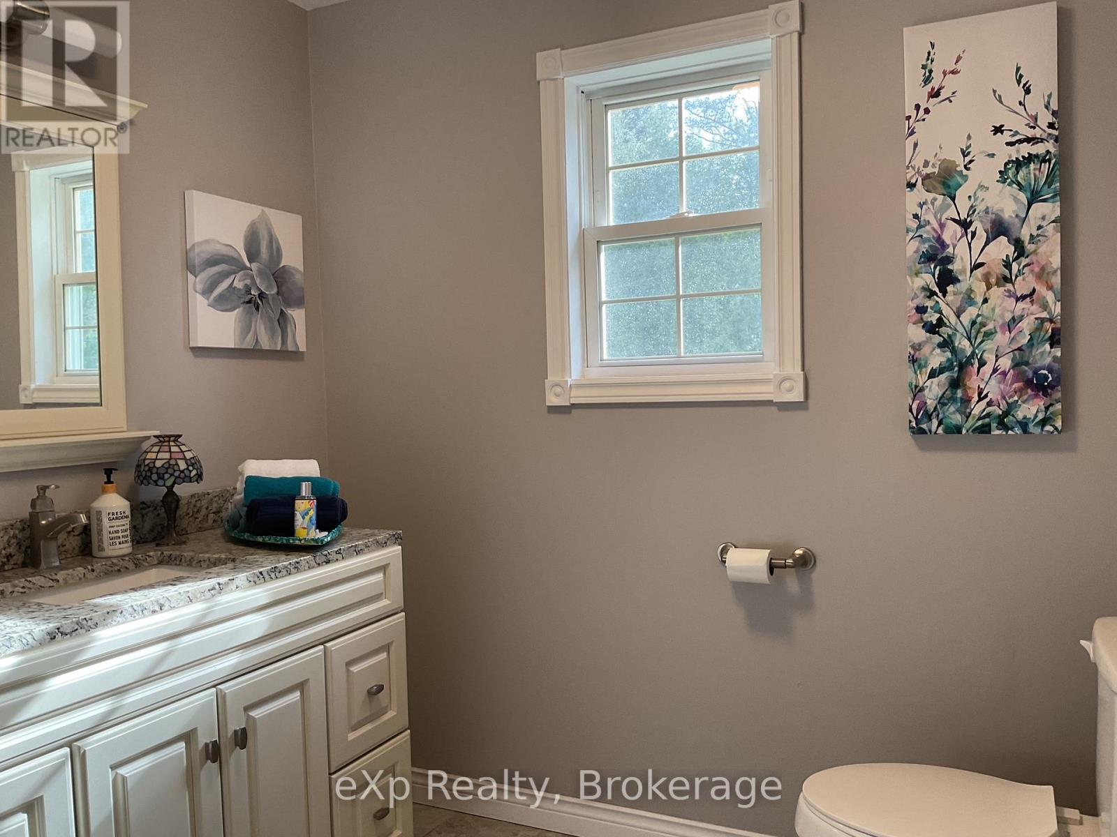 12317 522 Highway, Parry Sound Remote Area, Ontario  P0H 1S0 - Photo 17 - X12147114