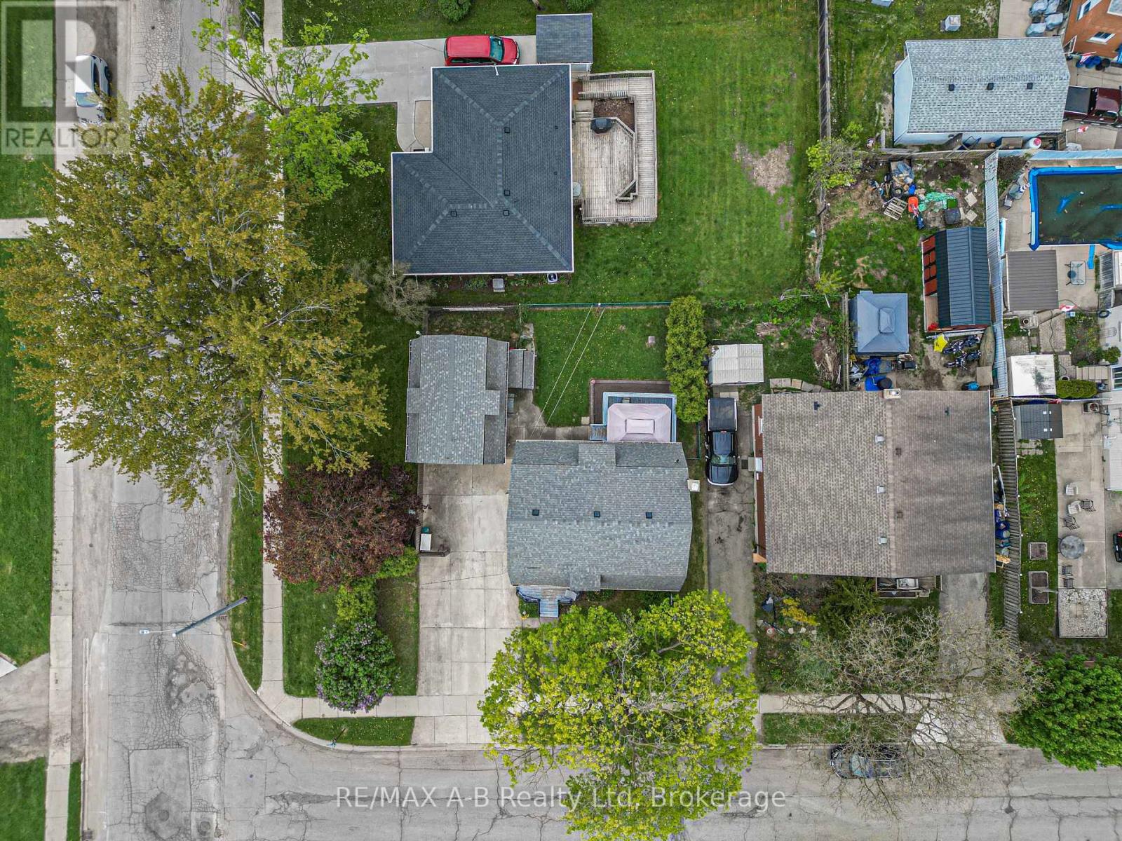 192 Taylor Street, Stratford, Ontario  N5A 4K5 - Photo 42 - X12147168