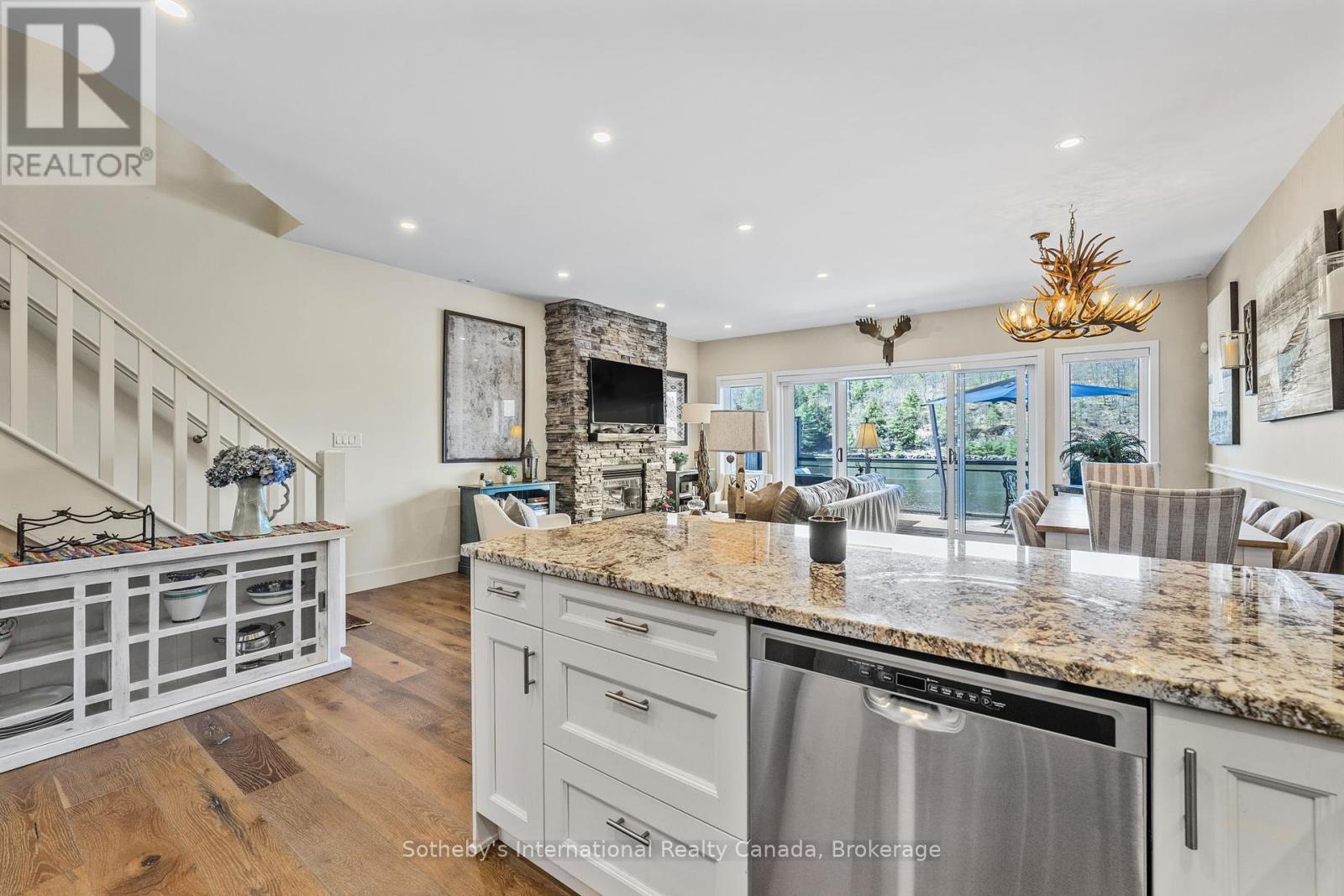 Unit 207 - 97d Joseph Street, Muskoka Lakes, Ontario  P0B 1J0 - Photo 2 - X12147238