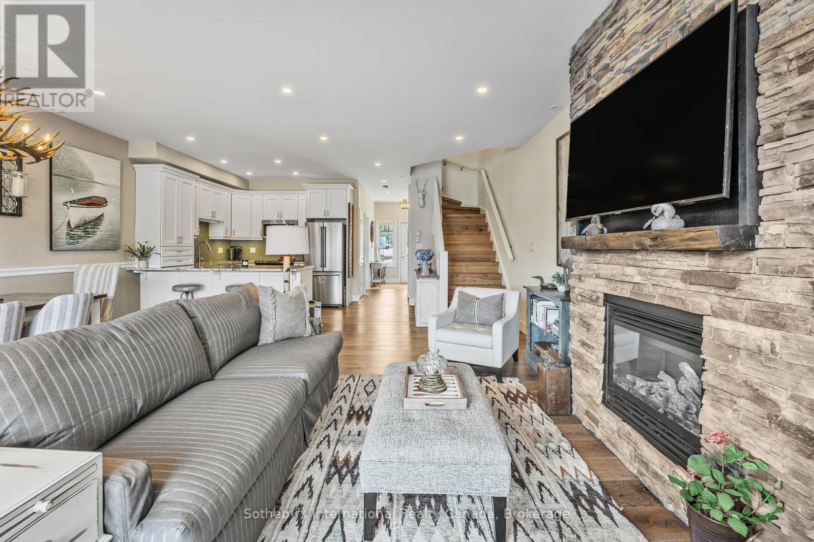 Unit 207 - 97d Joseph Street, Muskoka Lakes, Ontario  P0B 1J0 - Photo 24 - X12147238
