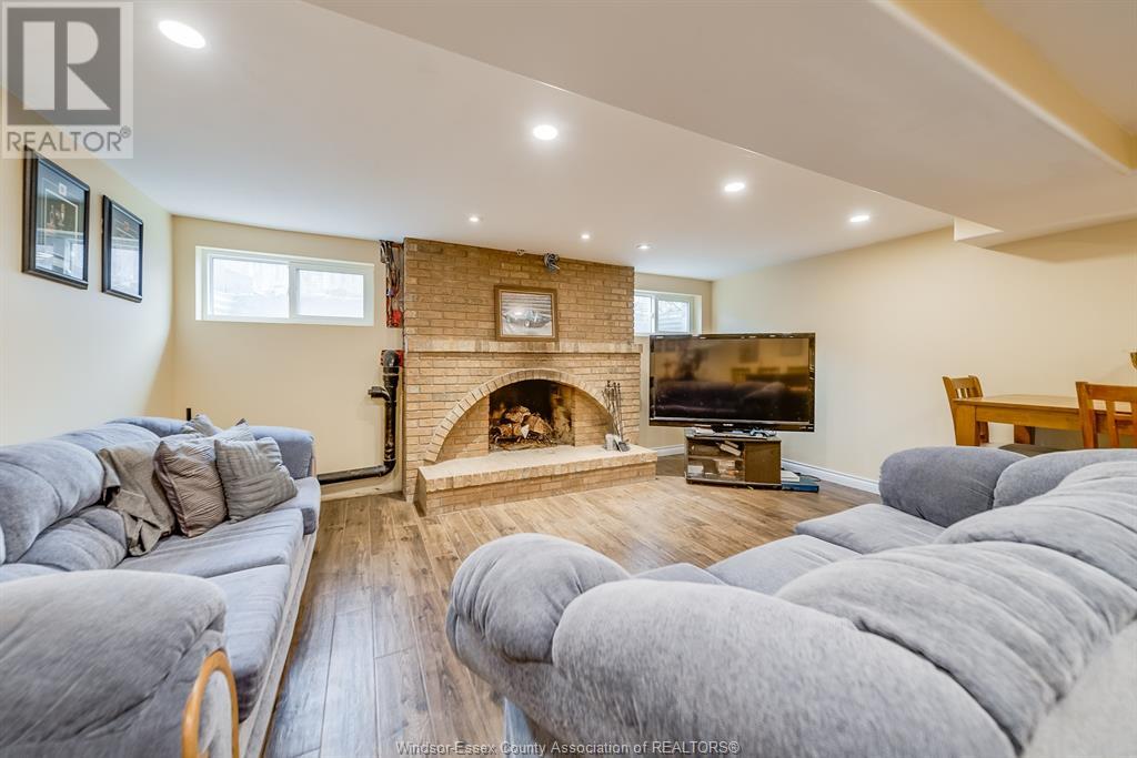 3737 Huntington Avenue, Windsor, Ontario  N9E 3N4 - Photo 40 - 25012079