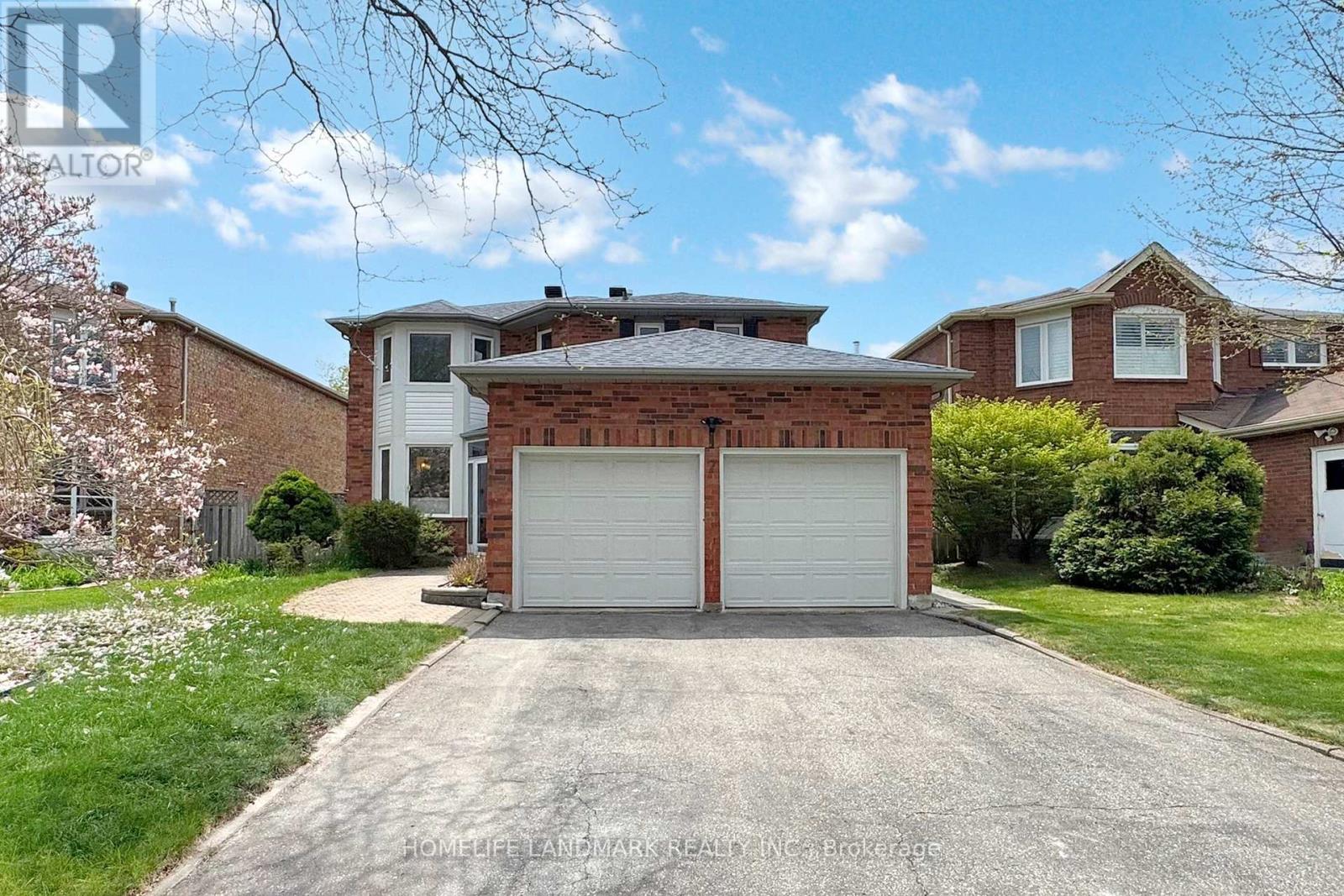 7 Lancashire Road, Markham, Ontario  L3R 8K9 - Photo 1 - N12146977