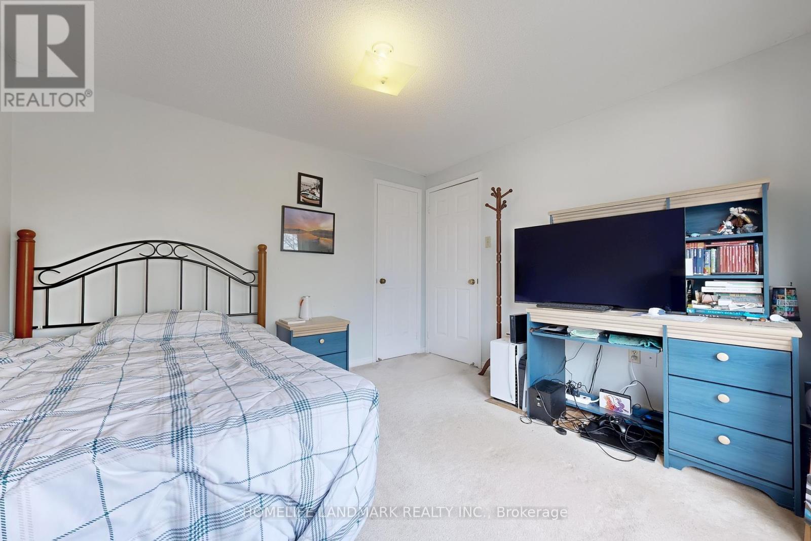 7 Lancashire Road, Markham, Ontario  L3R 8K9 - Photo 28 - N12146977