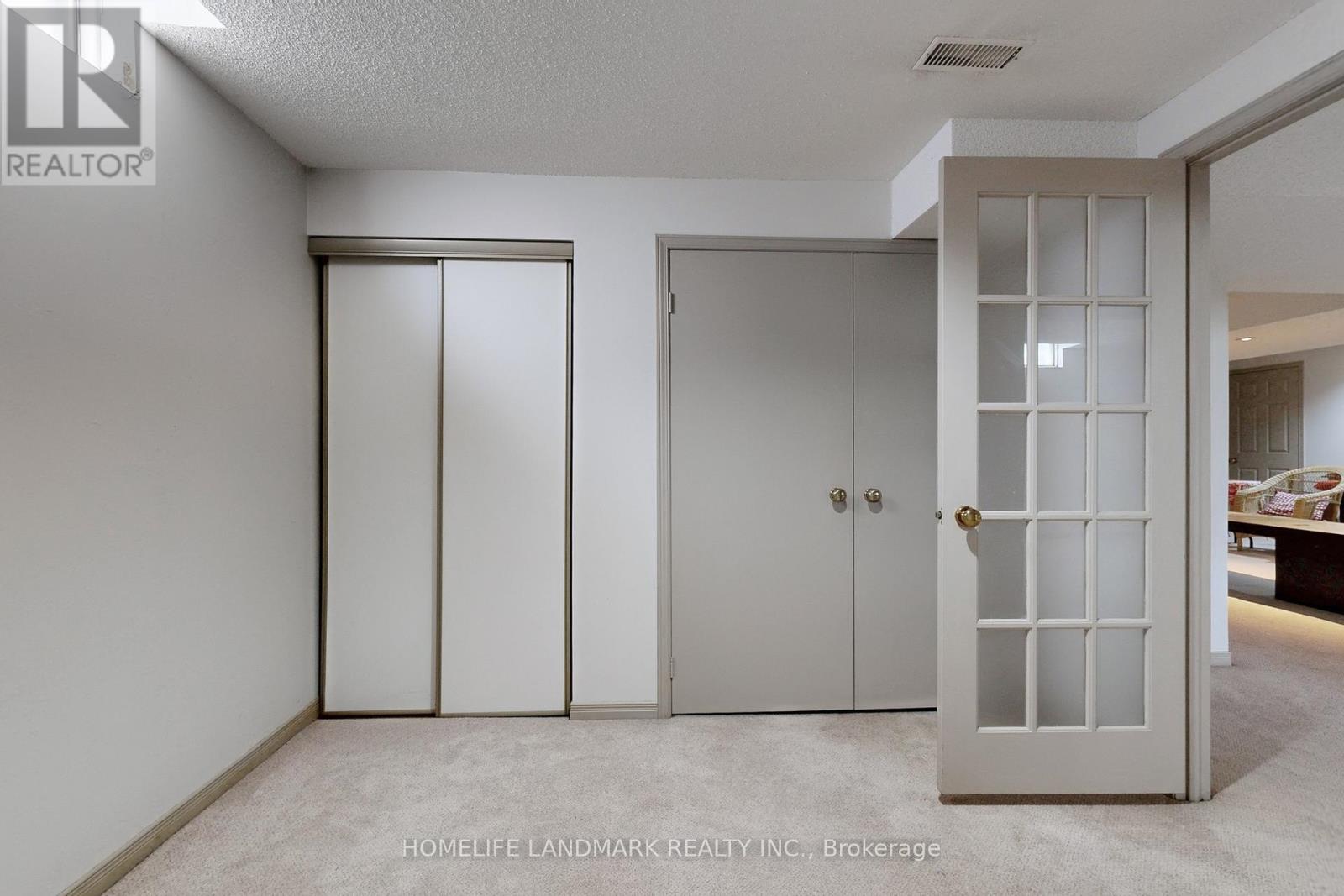 7 Lancashire Road, Markham, Ontario  L3R 8K9 - Photo 41 - N12146977