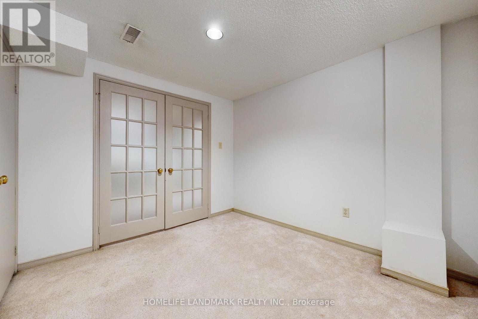 7 Lancashire Road, Markham, Ontario  L3R 8K9 - Photo 42 - N12146977