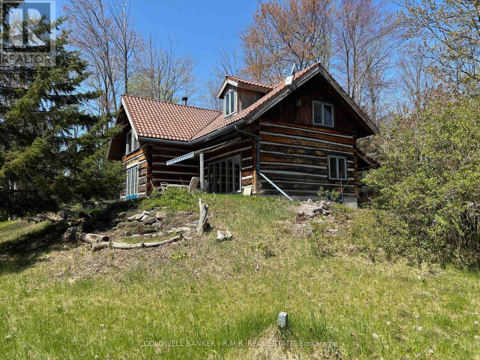 9136 Ravenshoe Road, Georgina, Ontario  L9P 1R2 - Photo 2 - N12147020