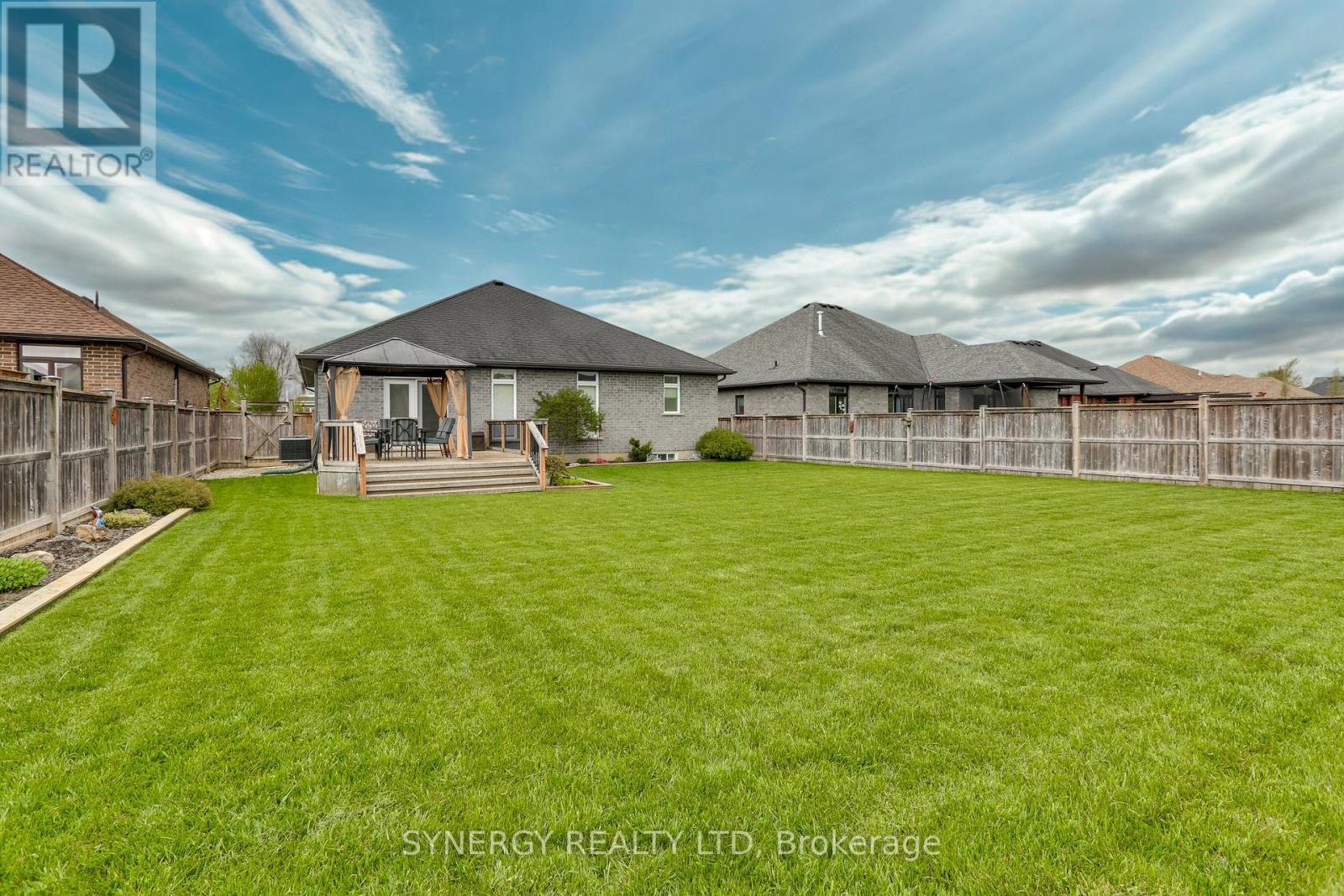 97 Elliott Trail, Thames Centre, Ontario  N0M 2P0 - Photo 4 - X11972785