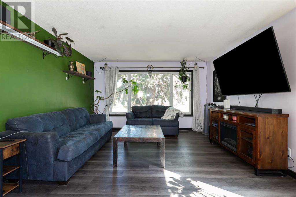 Property at 1832 7 Avenue N image 5