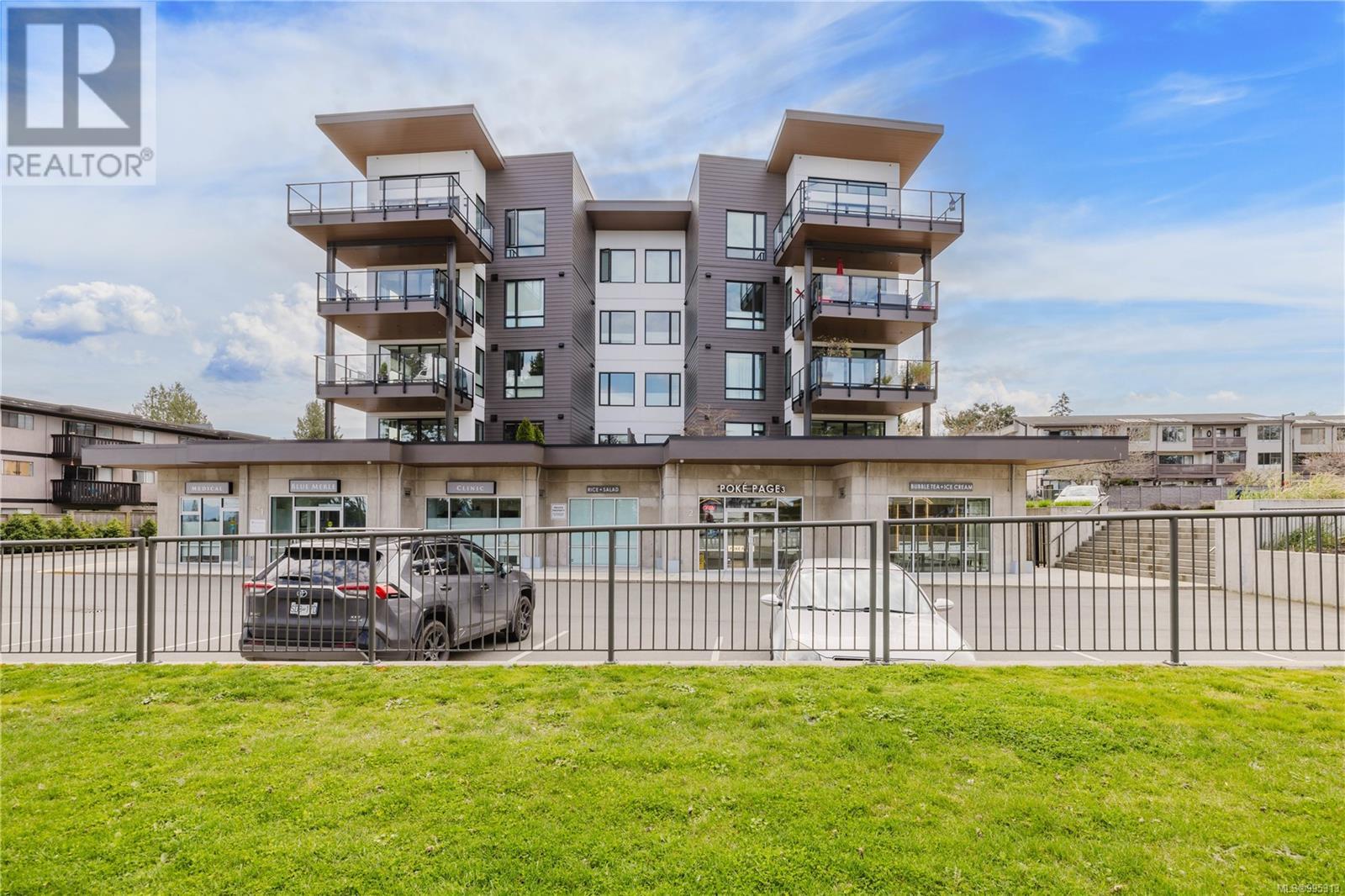 402 100 Lombardy St, Parksville, British Columbia