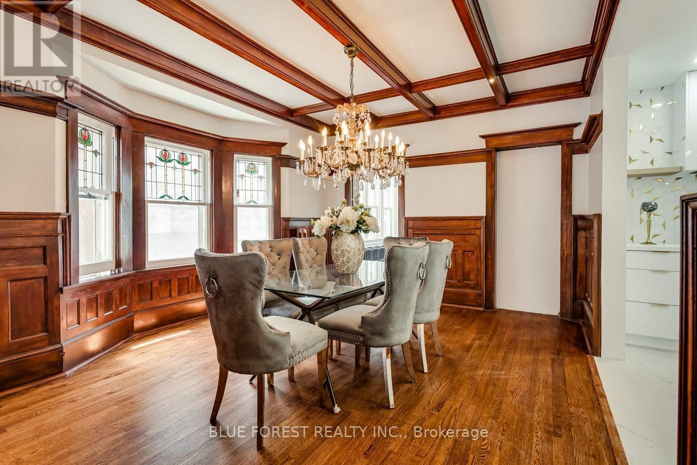 8 Lauder Avenue, Toronto, Ontario  M6H 3E3 - Photo 10 - W12147316