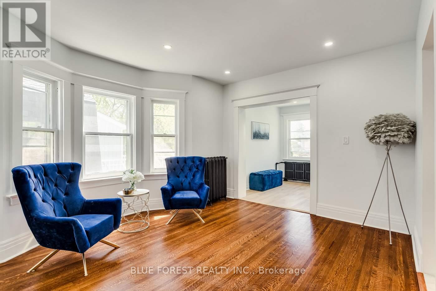 8 Lauder Avenue, Toronto, Ontario  M6H 3E3 - Photo 19 - W12147316