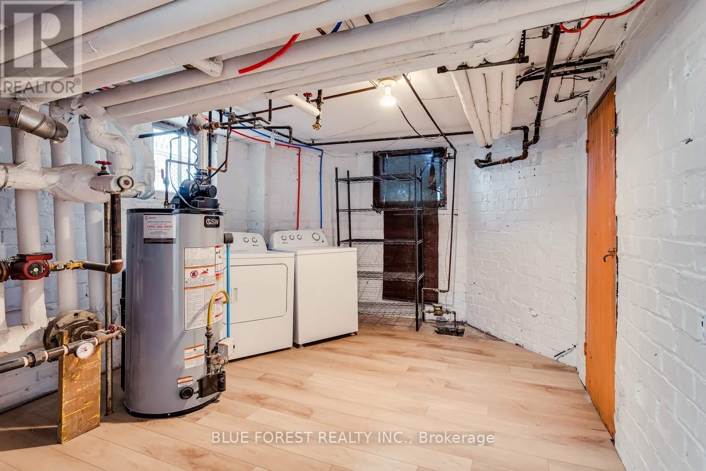 8 Lauder Avenue, Toronto, Ontario  M6H 3E3 - Photo 48 - W12147316