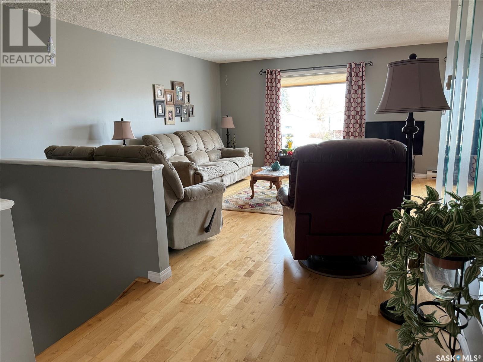 1 Valecrest Place, Tisdale, Saskatchewan  S0E 1T0 - Photo 6 - SK005720