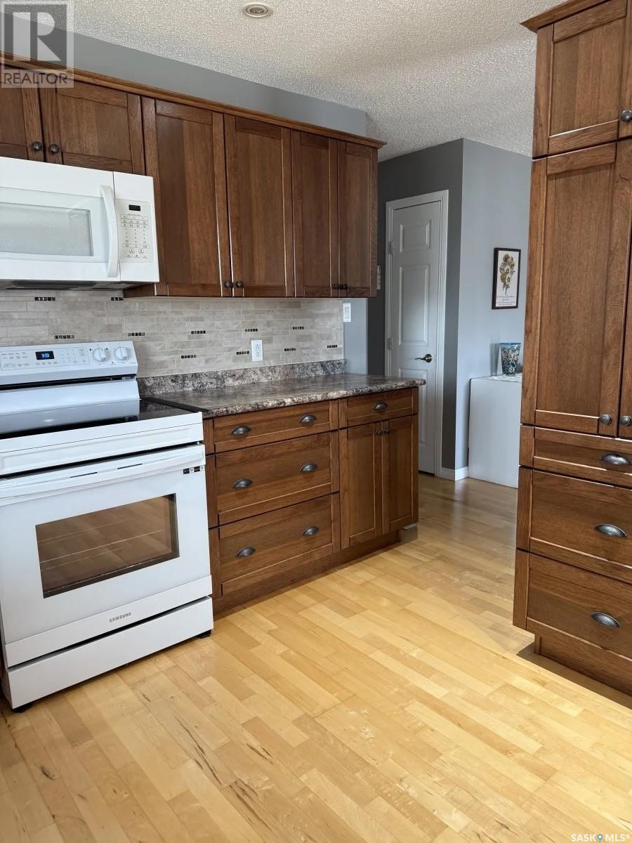 1 Valecrest Place, Tisdale, Saskatchewan  S0E 1T0 - Photo 4 - SK005720